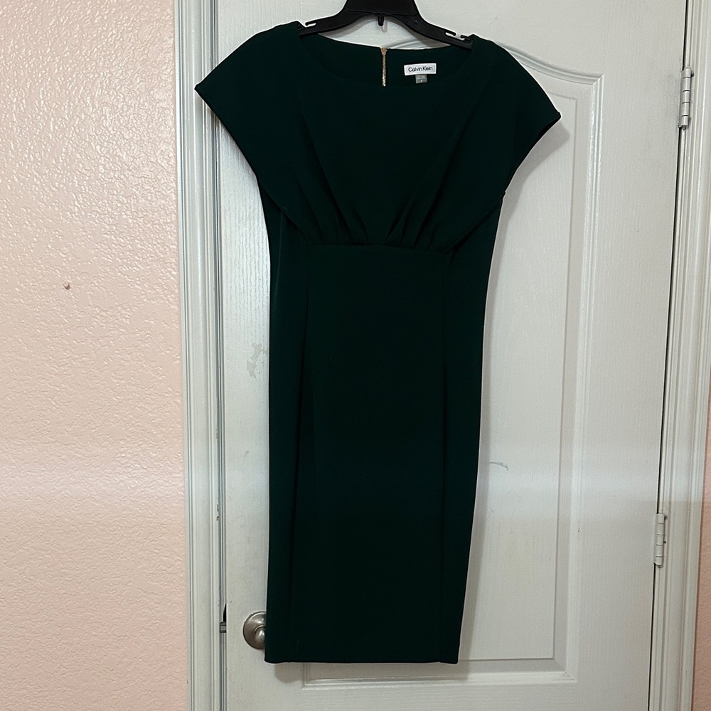 Calvin Klein Elegant Dark Green Dress